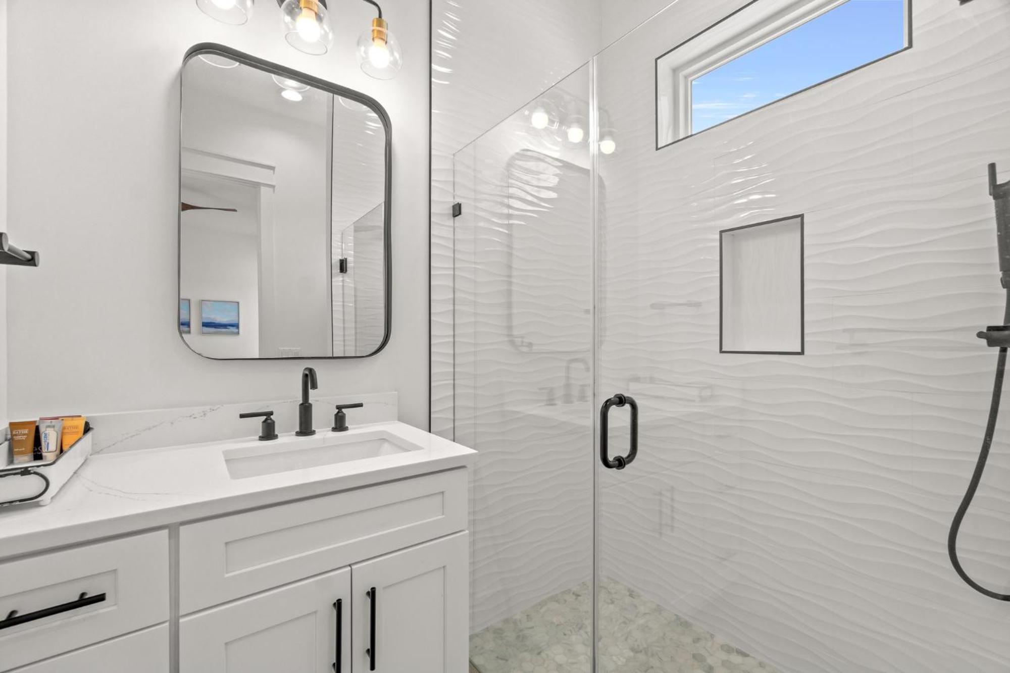 Brand New Home With In-Ground Pool, Four Houses From Beautiful Laguna Beach 파나마 시티 외부 사진
